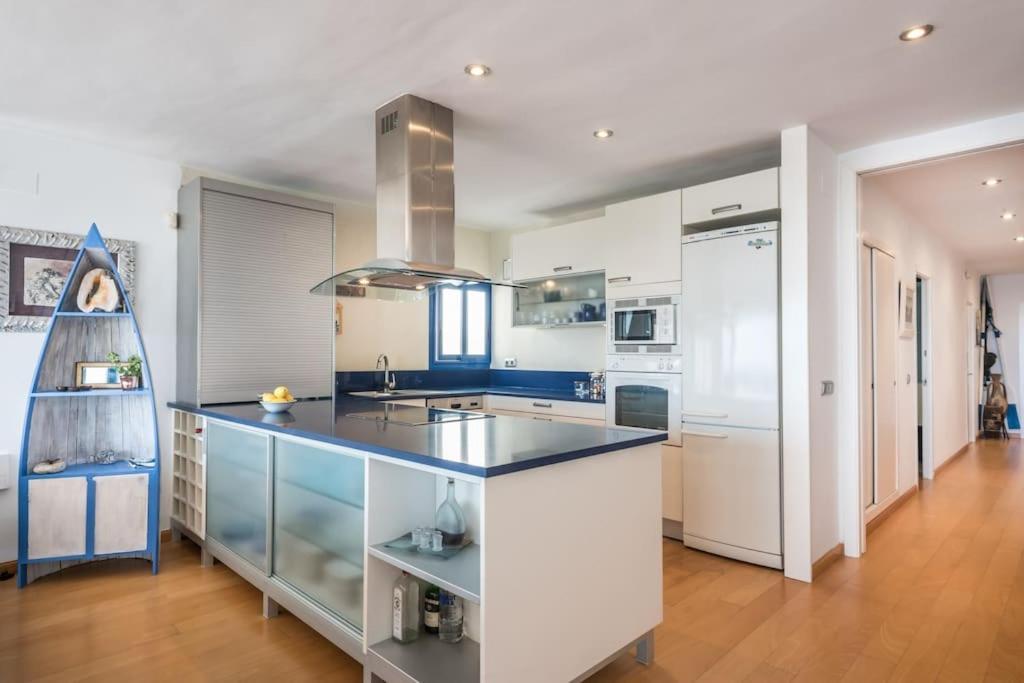 ¡Impactante Apartamento A Cero Linea De Mar! Apartment Tarragona Exterior foto